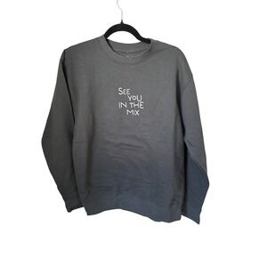 TikTok In The Mix Event Sweatshirt Mens Medium Gray Crewneck Graphic Pullover